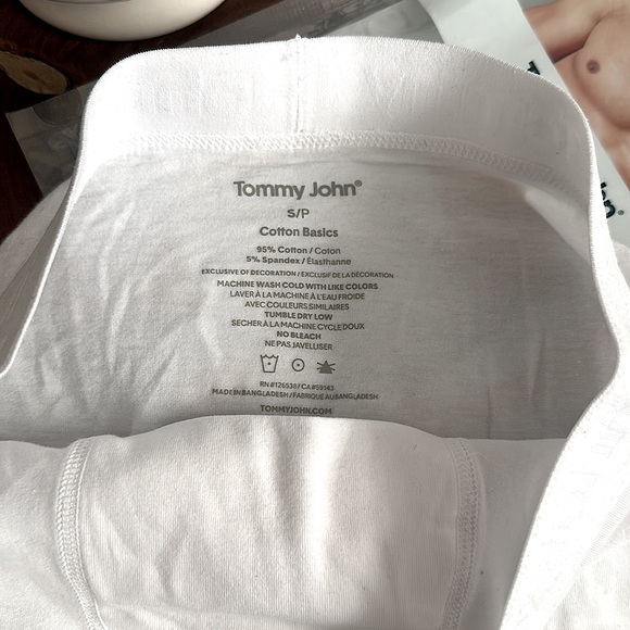 Tommy John - Picture 4 of 10